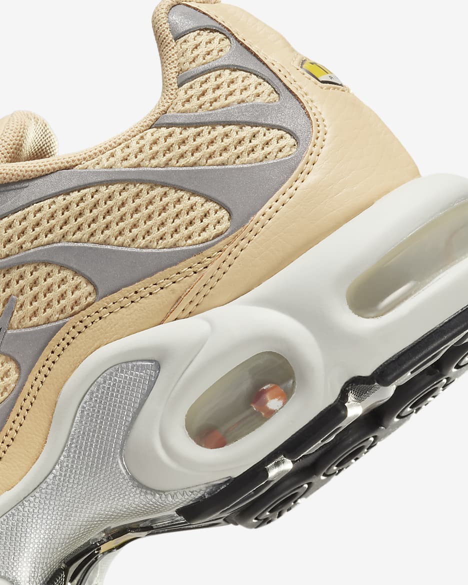 Air max plus womens gold best sale